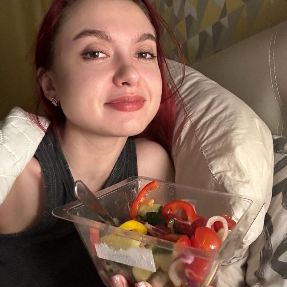 Make a very healthy salad