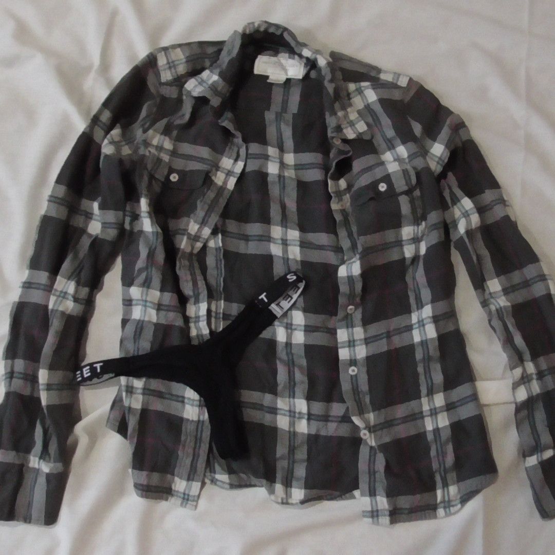 Mailed Worn Black Sporty Thong Plaid Top And  Vid Bundle