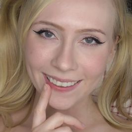 11 Random Non Nude Face Pics