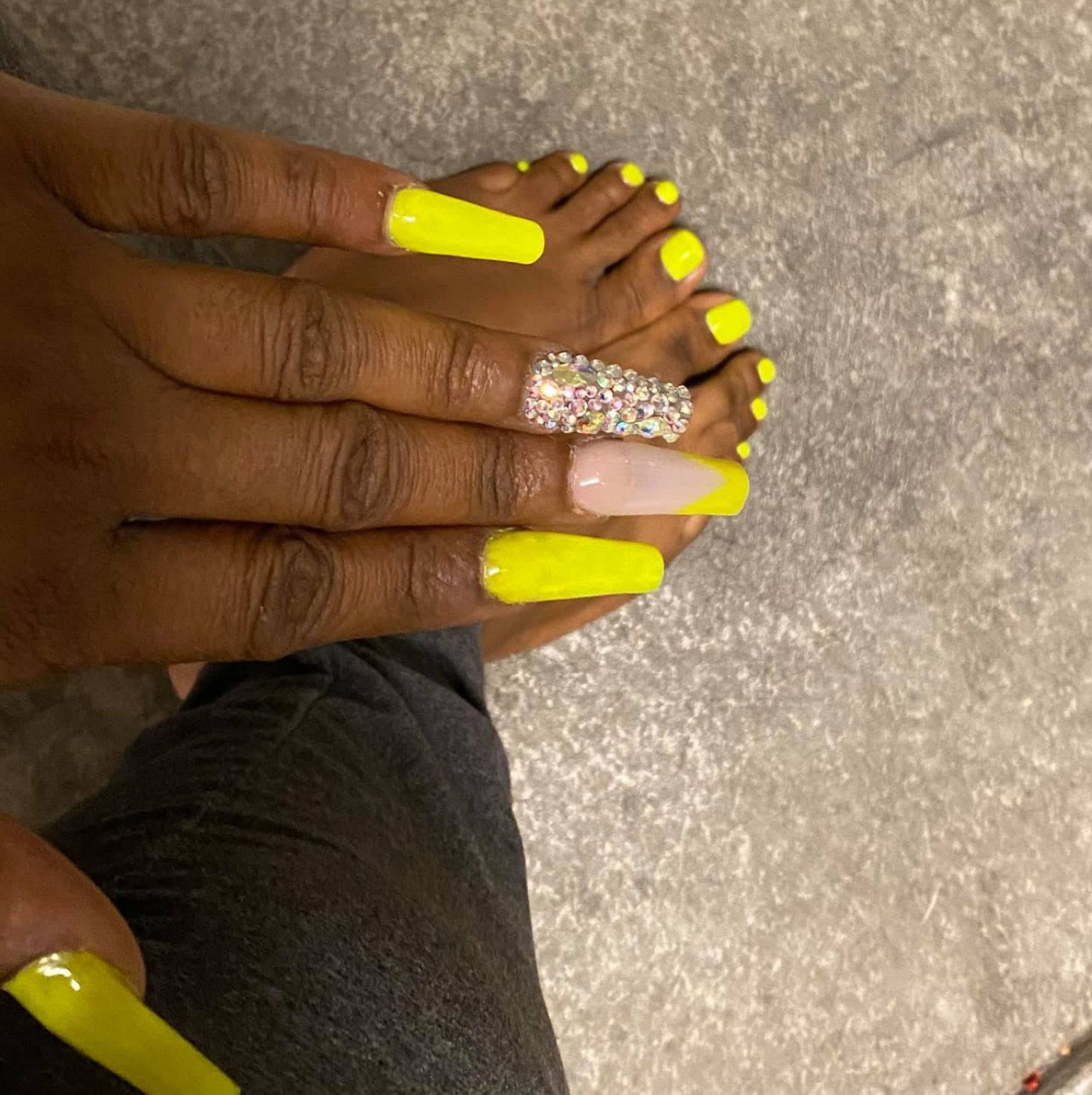 Fullset and Pedicure