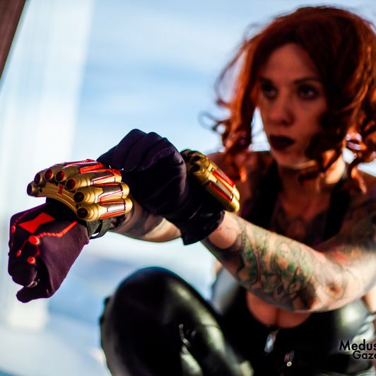 Black Widows Sting Stills