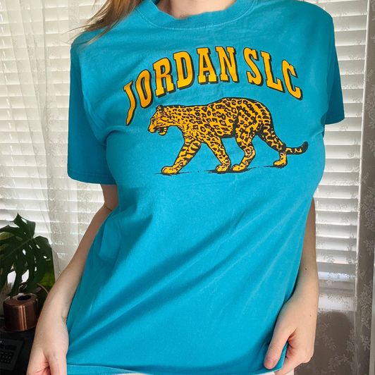 Blue Leopard Tshirt