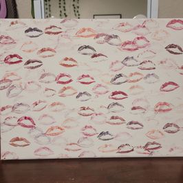 100 kisses canvas art