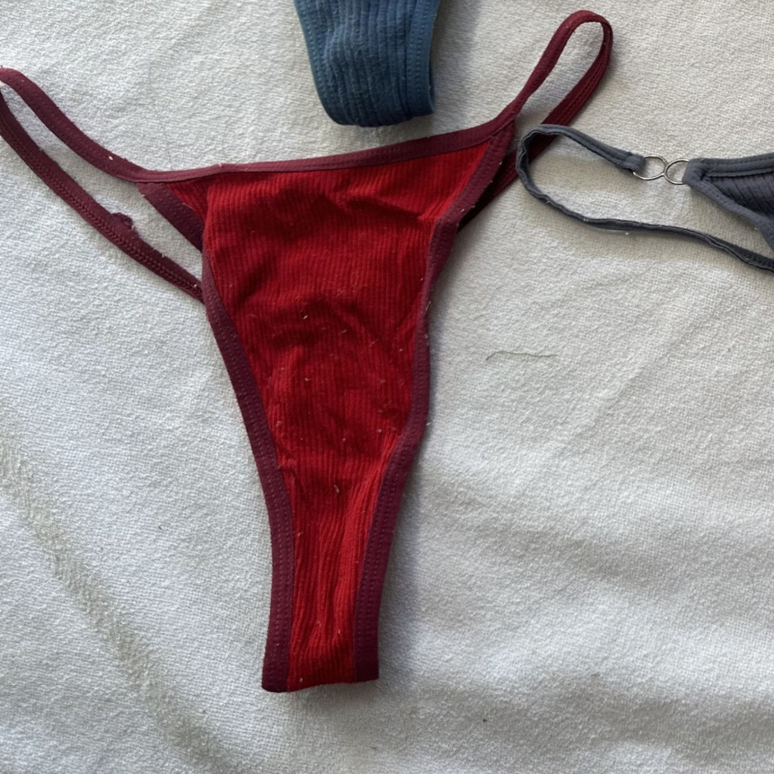 Extra sexy red thongs