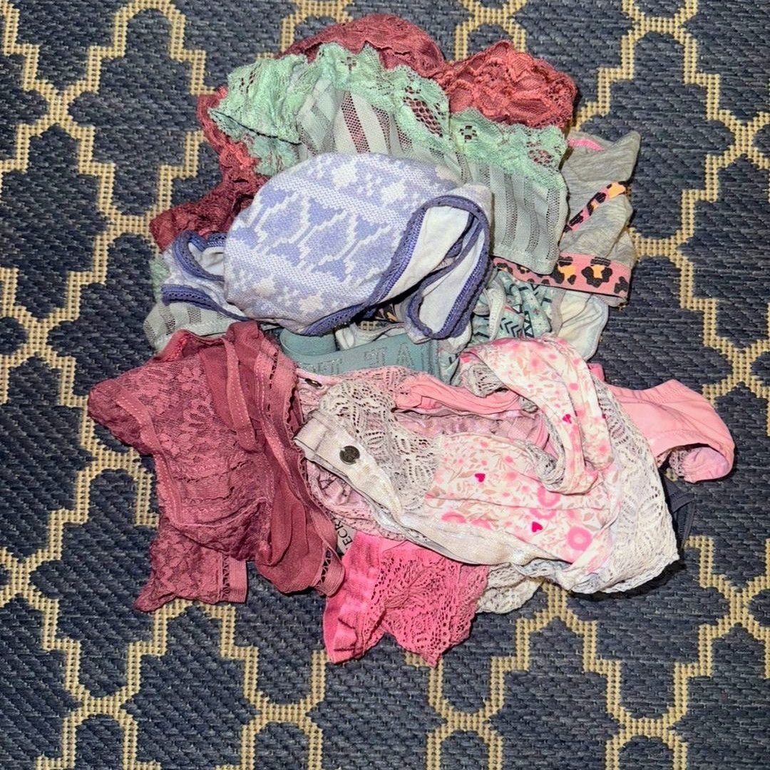 3 random worn panties!
