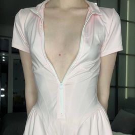 100 nonnude and nude pics