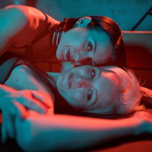 Photoset: Lesbian Domination with step-Sonjuscha