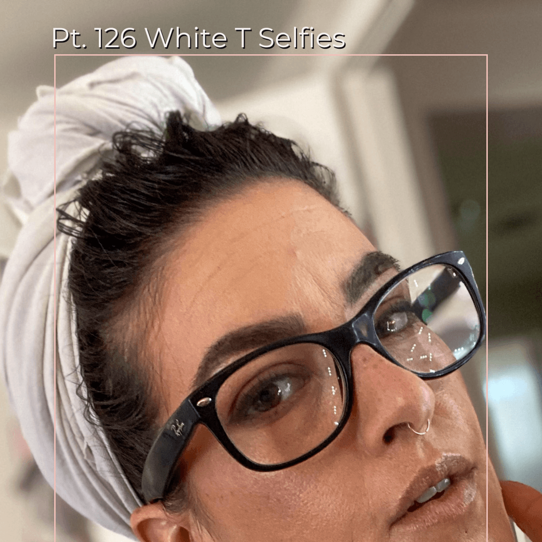 Pt 126 White T Selfies Set