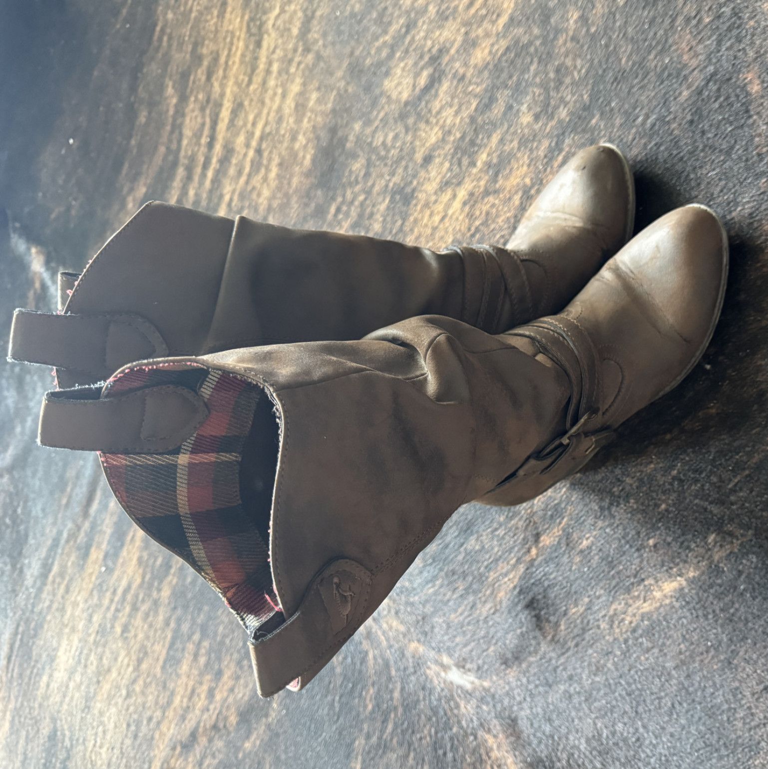 Cowboy boots form Miss Alessa Milano