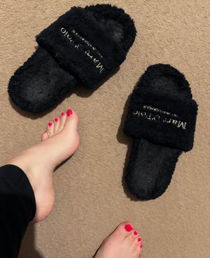 Fluffy slippers