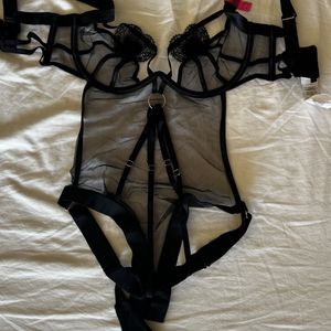 Lingerie mianins
