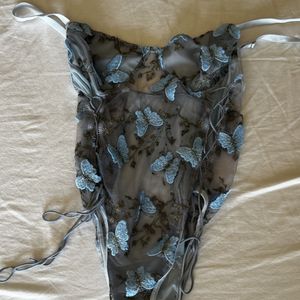 Lingerie mianins