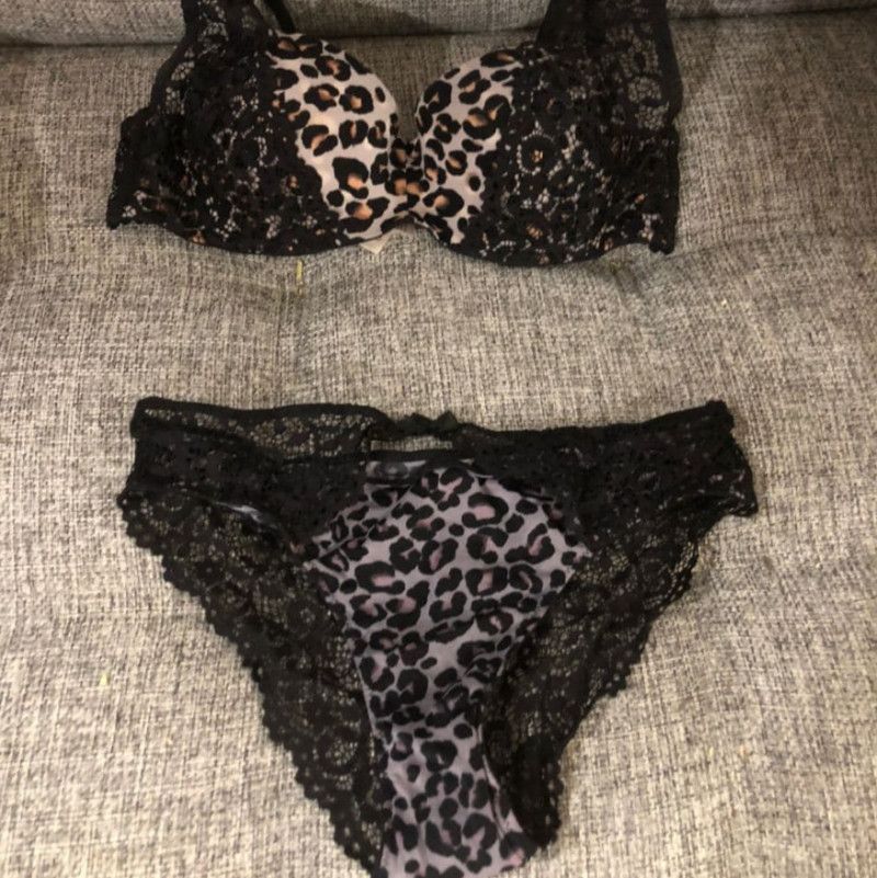 Leopard print lingerie set