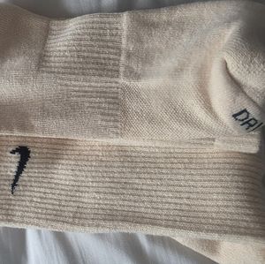 Cream gym socks