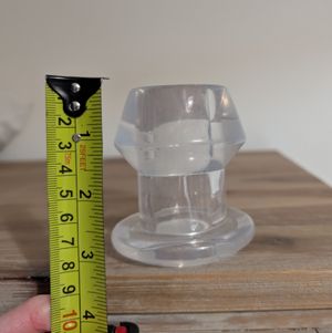 Hollow clear buttplug
