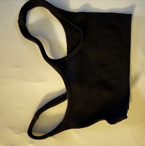 Black sports bra