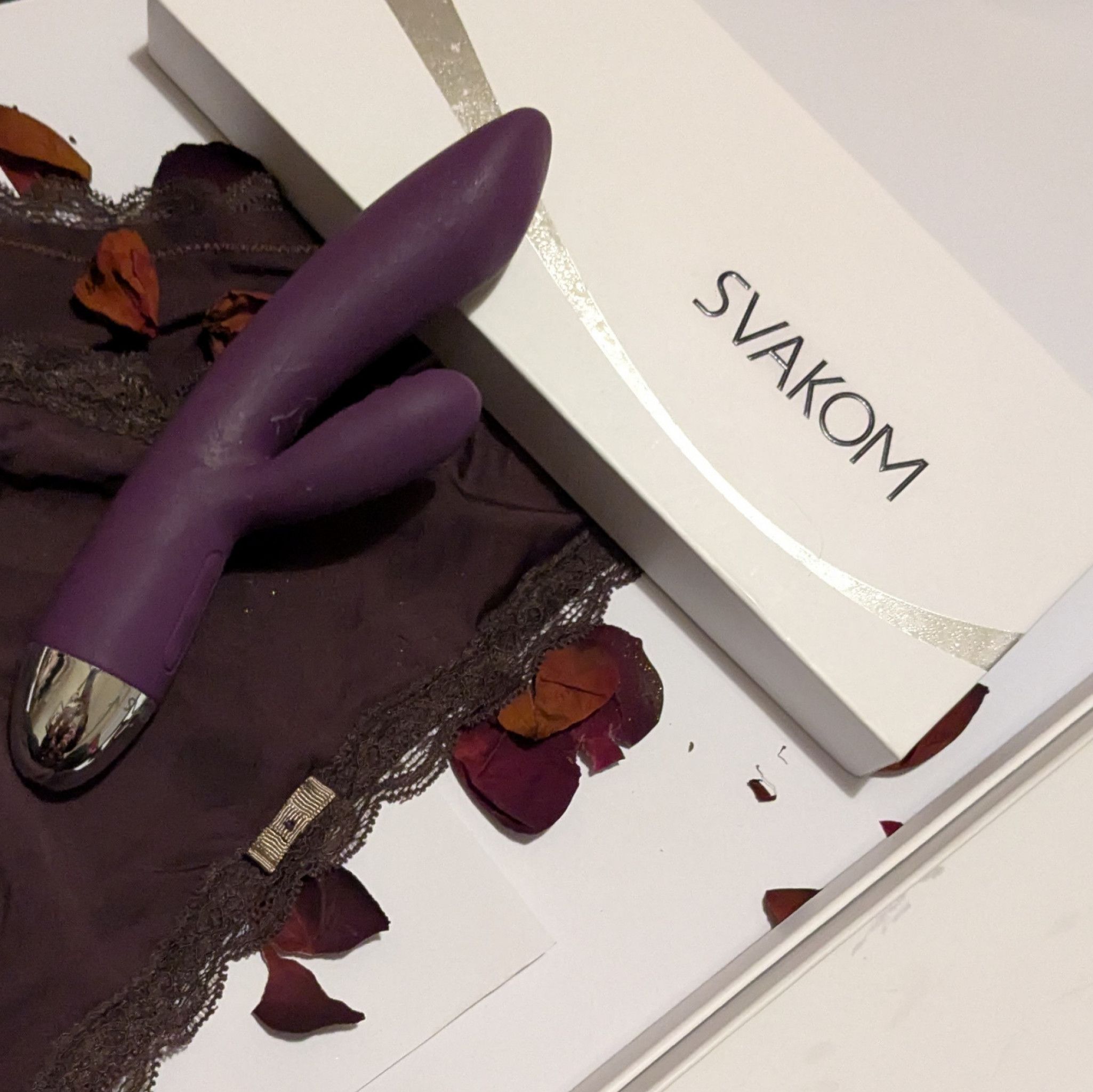 Dirty Svakom Rabbit