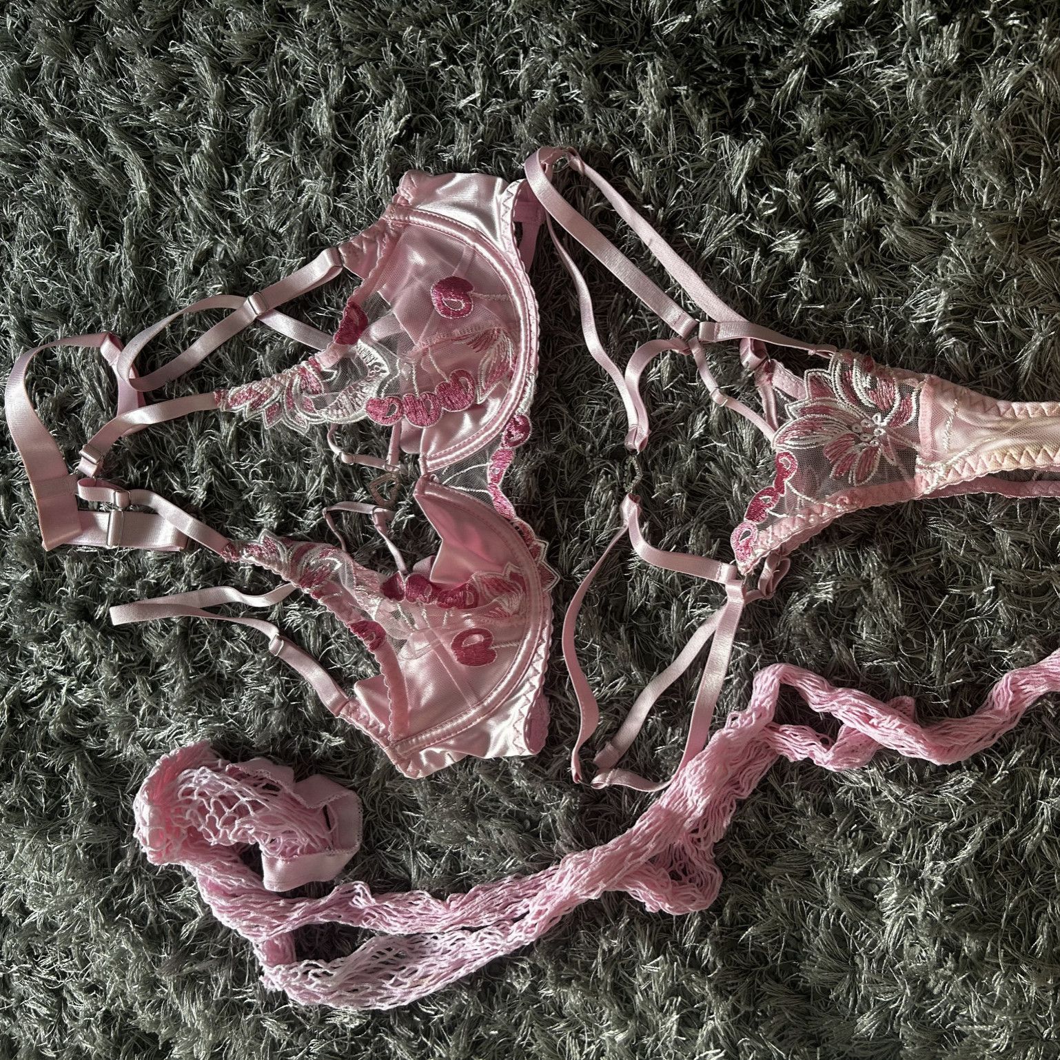 Pink Lacey  diamonds love heart set Fishnets