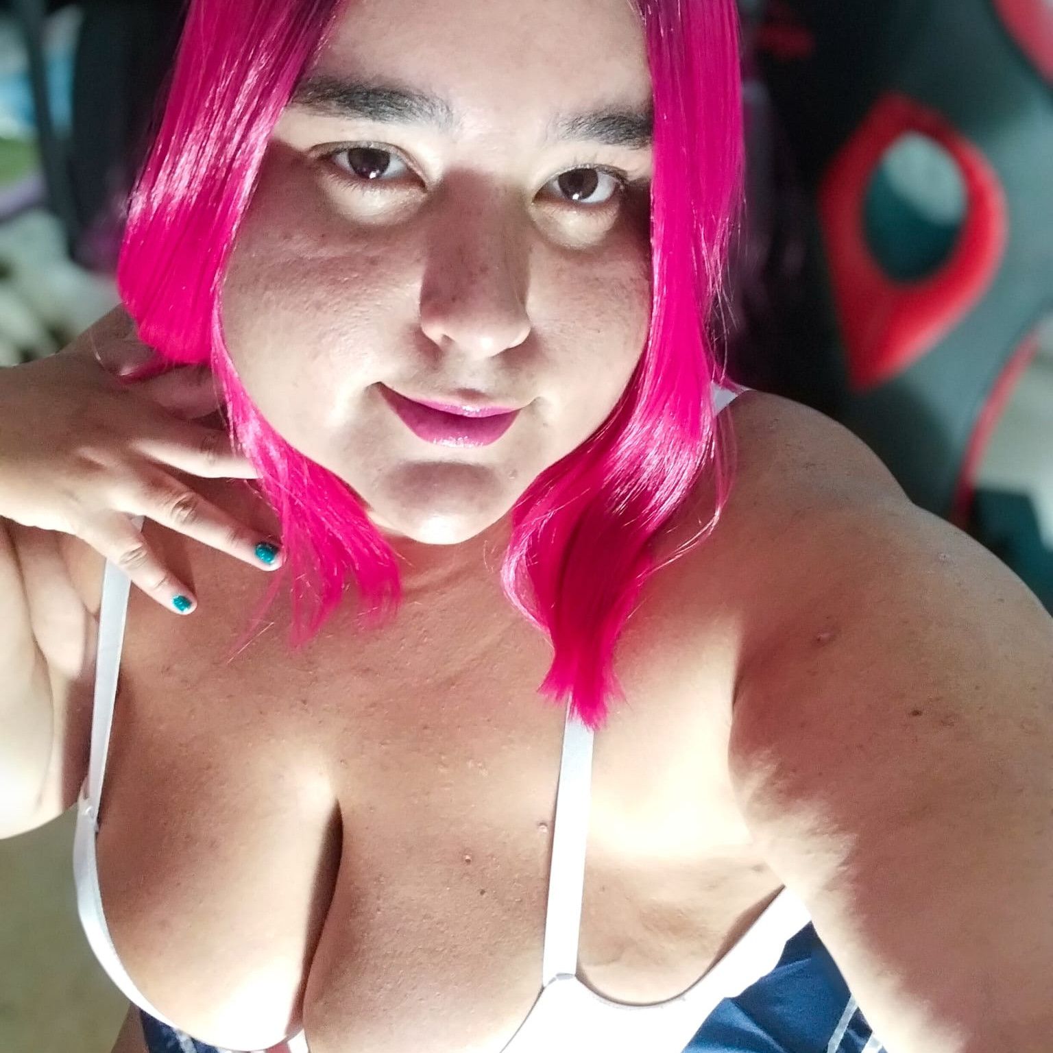 Your pink hair sweet temptation