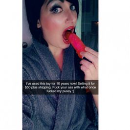 Cute dildo perfect for beginning anal