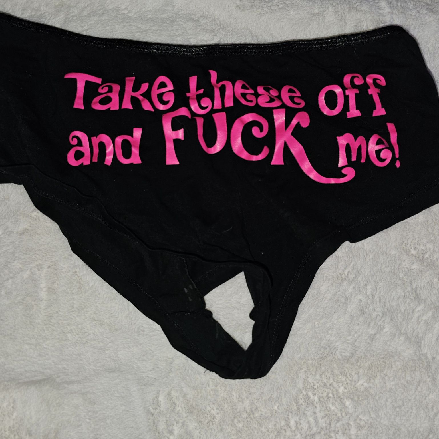 Naughty message black boyshorts
