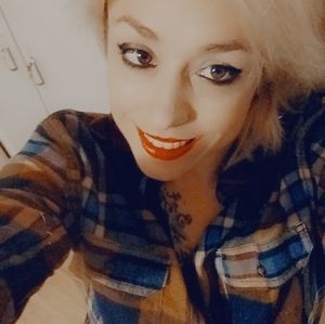 Help Pay my Bills Pretty Please!!!!