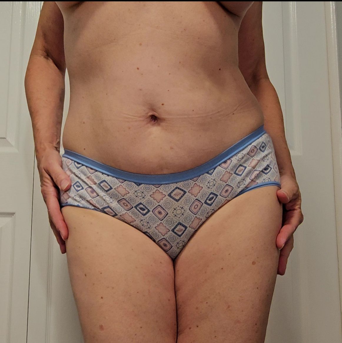 cute cotton blend brief with  blue pink and white pattern