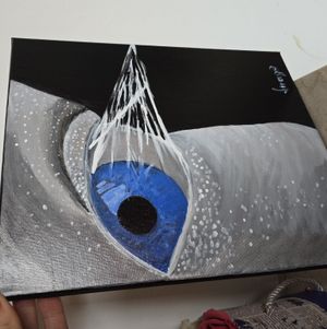 Blue spider eye
