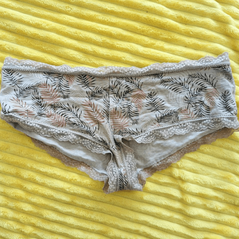 Leaf pattern cotton and lace shorties