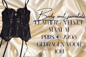 Body met jarretels