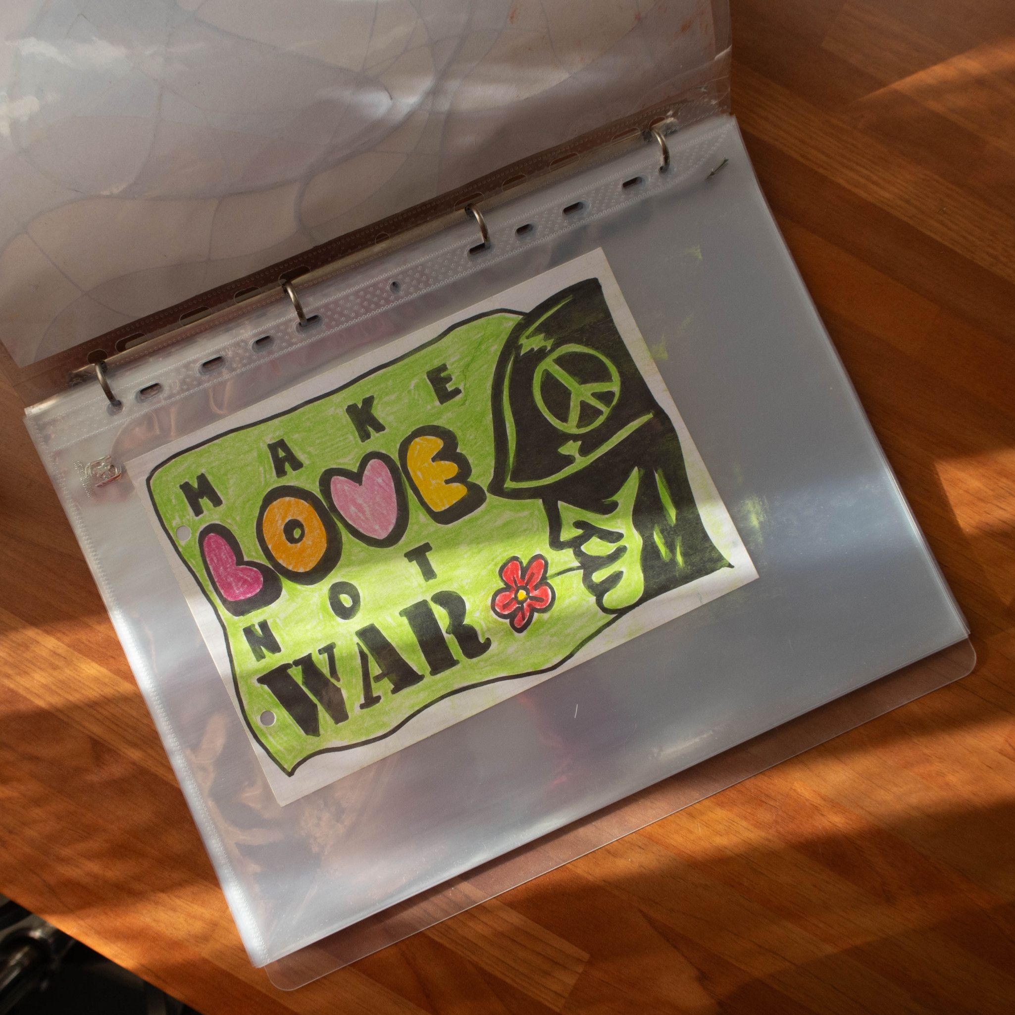 Make love not war painting A3