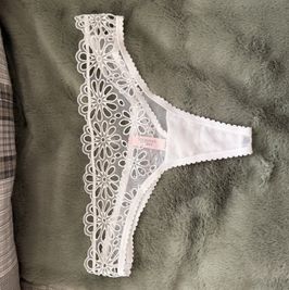 White Lace VS Thong