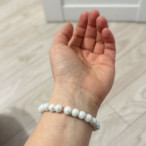 Classic Pearl Bracelet  Timeless Elegance