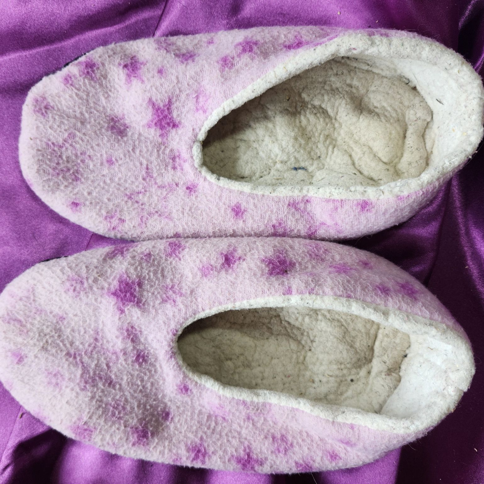 Natalies Fuzzy Pink Star Slipper Socks