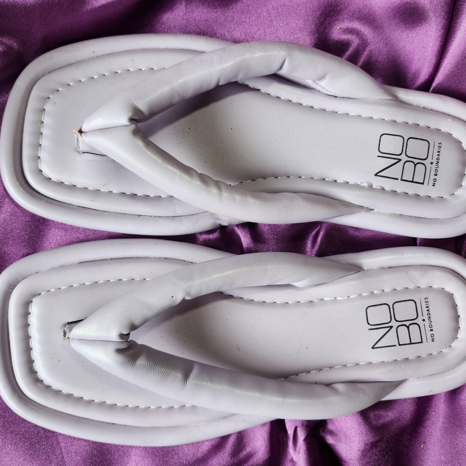 Natalies Lavender Like New Sandals