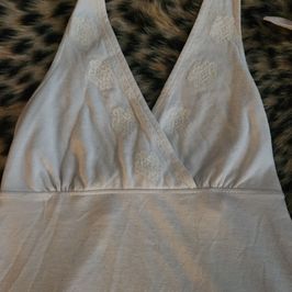 WHITE HALTER TOP