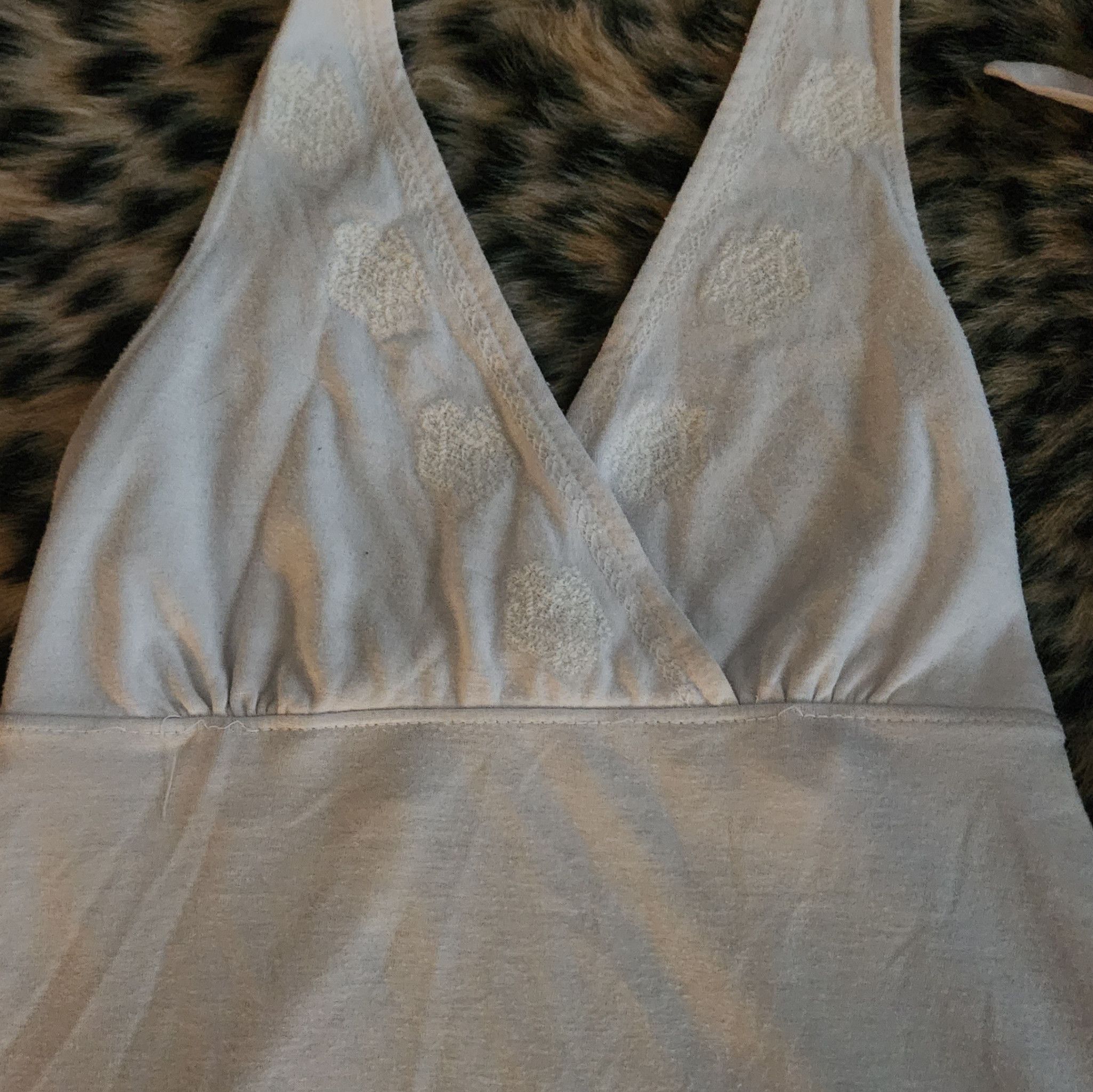 WHITE HALTER TOP