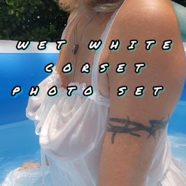 WET WHITE CORSET PHOTO SET