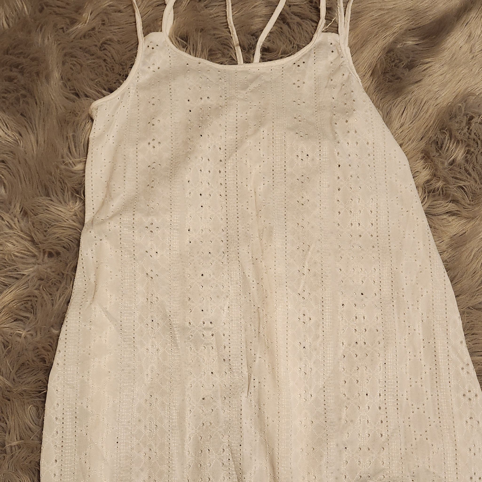 WHITE EYELET NIGHTIE
