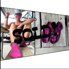 Mismatched pink ankle socks