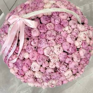 Surprise me with a big bouquet of my favorite Peonies