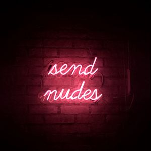 Nudes!!