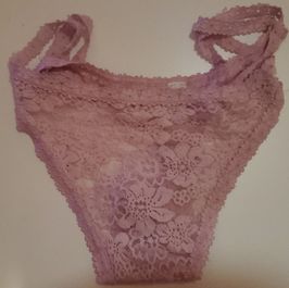 VS Pink Lace Thong