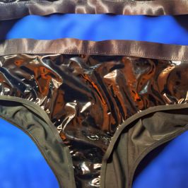 Shiny Seduction Sizzling Black Latex Bra  Panty Set