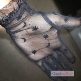 Hand Fetish Heaven: Worn Black Lace Gloves