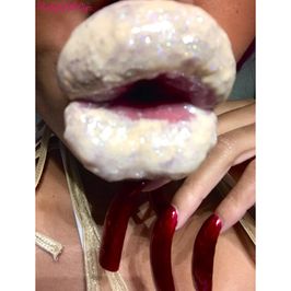 38 Pics: POV Glossy White Kisses