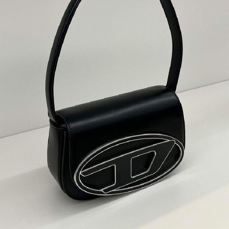 Give me a Diesel bag