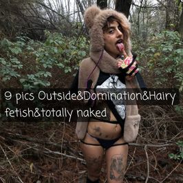 Photo Set in a aBandoned house