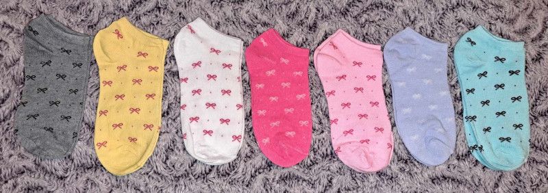 Ribbon Print Ankle Socks