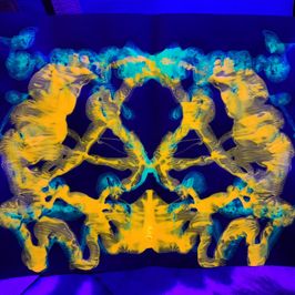 UV reactive rorschach inkblot